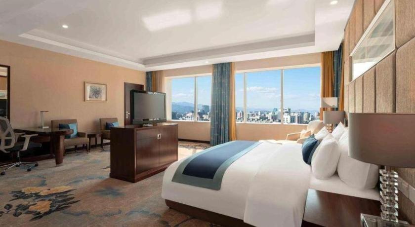 Hubei Poly Hotel Wuhan Exterior foto